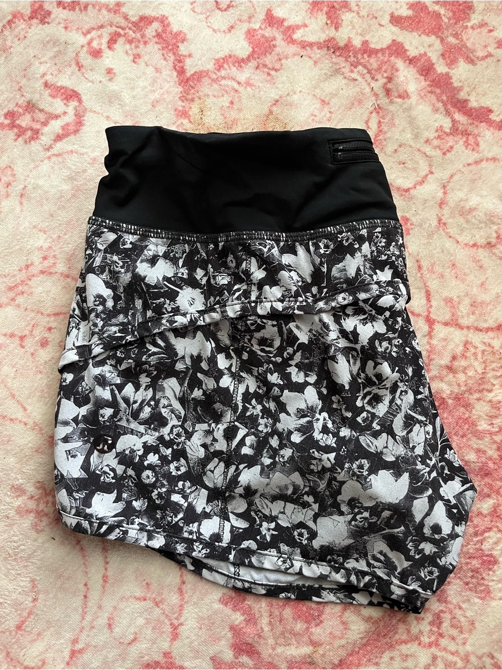 Lululemon Speed Up Shorts
